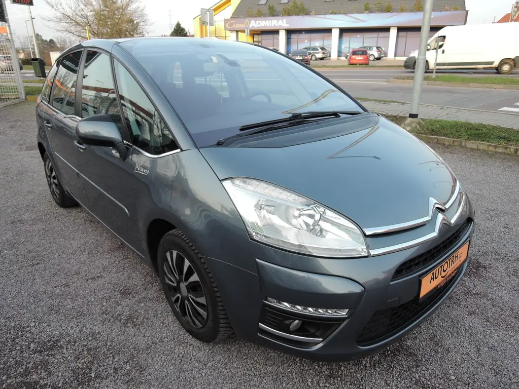Citroën C4 Picasso 1,6i 16V Servis Tažné 2013